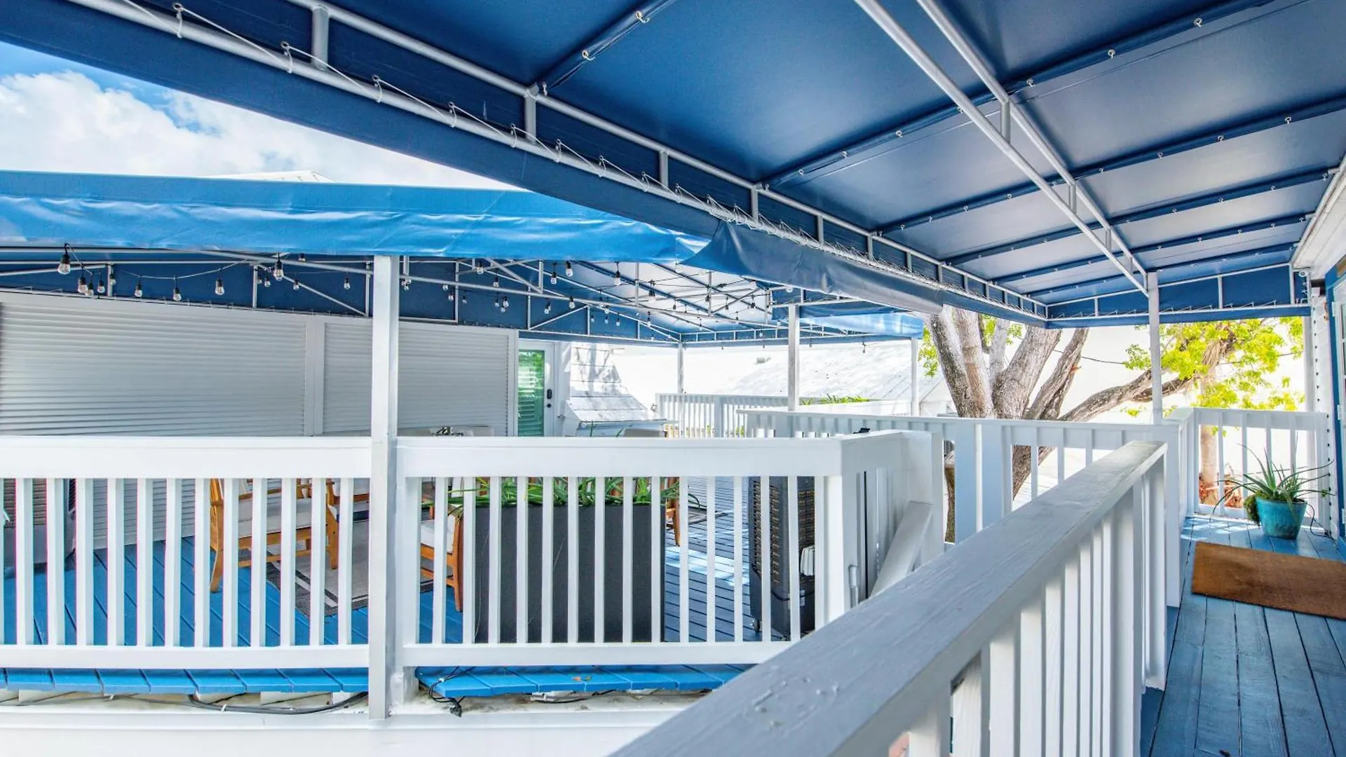 Apartment Underwater Cabana At Custom House Inn Key West